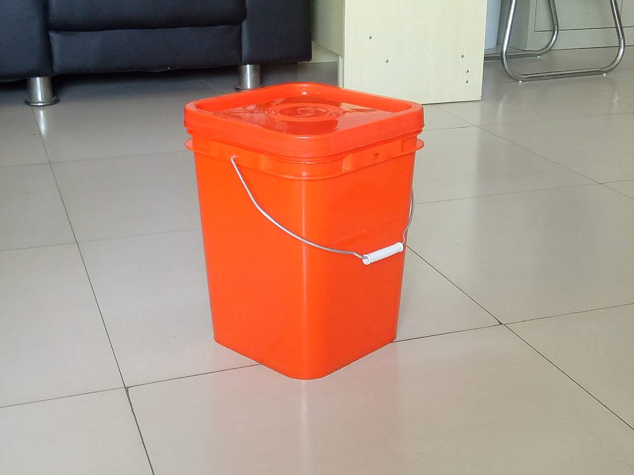 方形注塑塑料（liào）桶